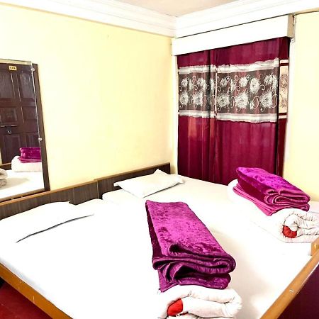 International Youth Hostel Darjeeling Дарджилинг Екстериор снимка